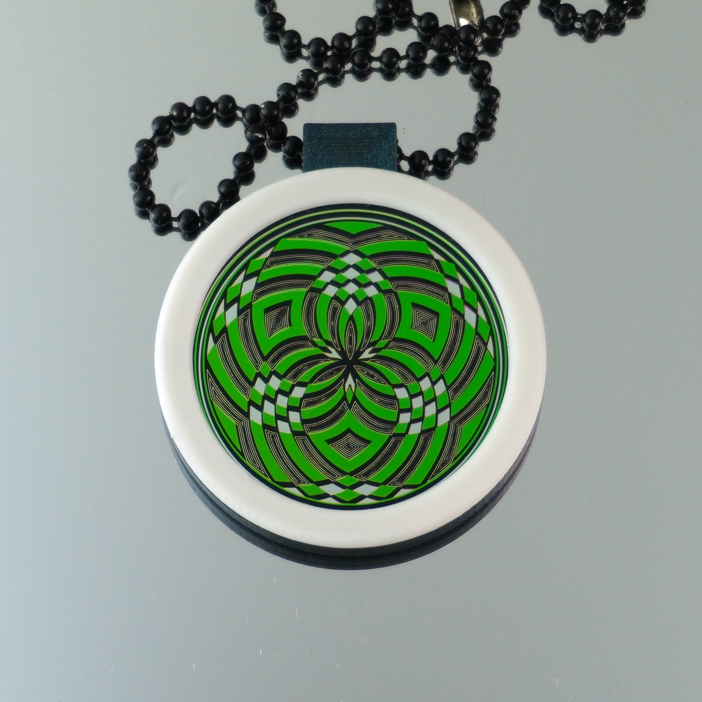 Emerald over Silver Fillacello pendant V2