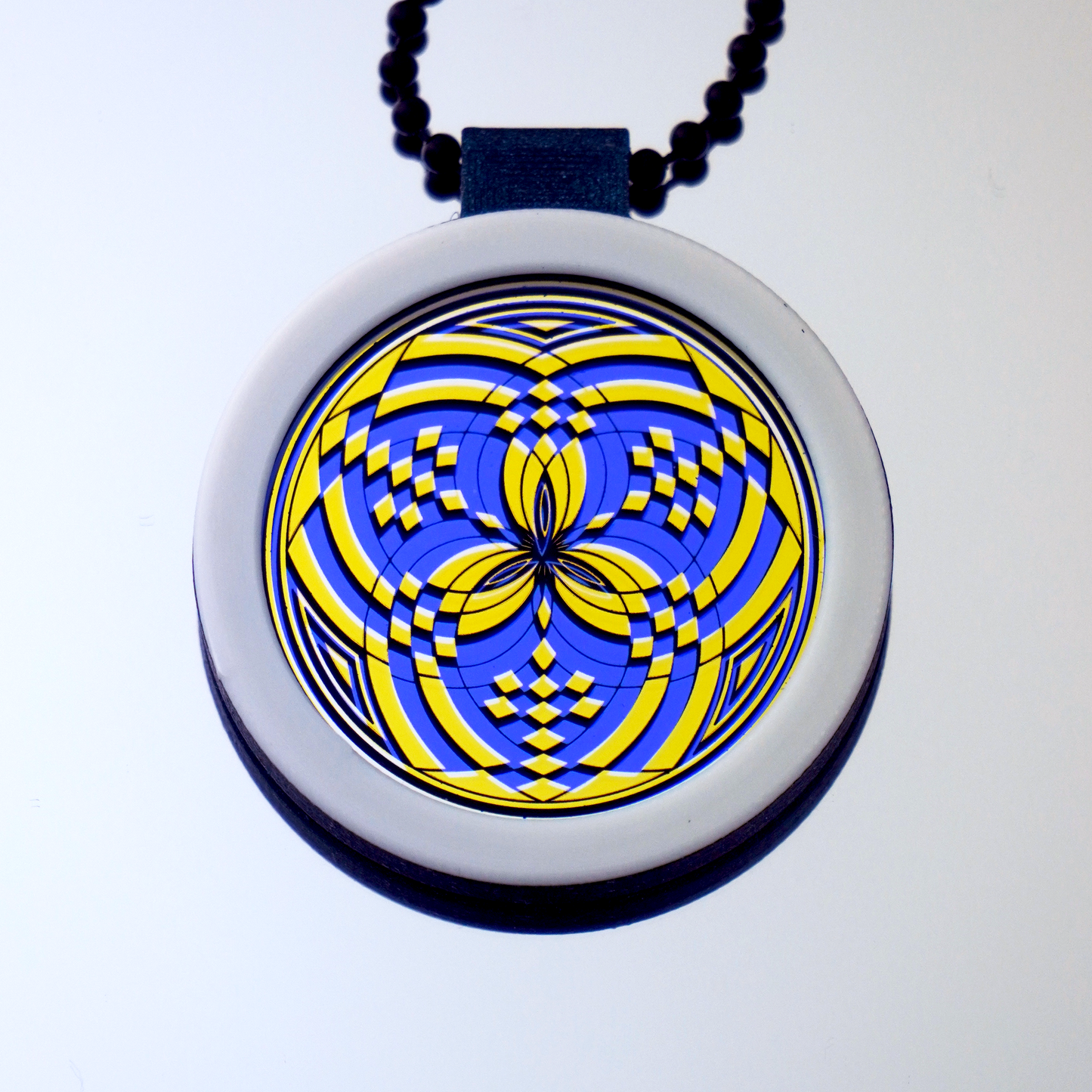 Gold over Blue Reticello pendant V1